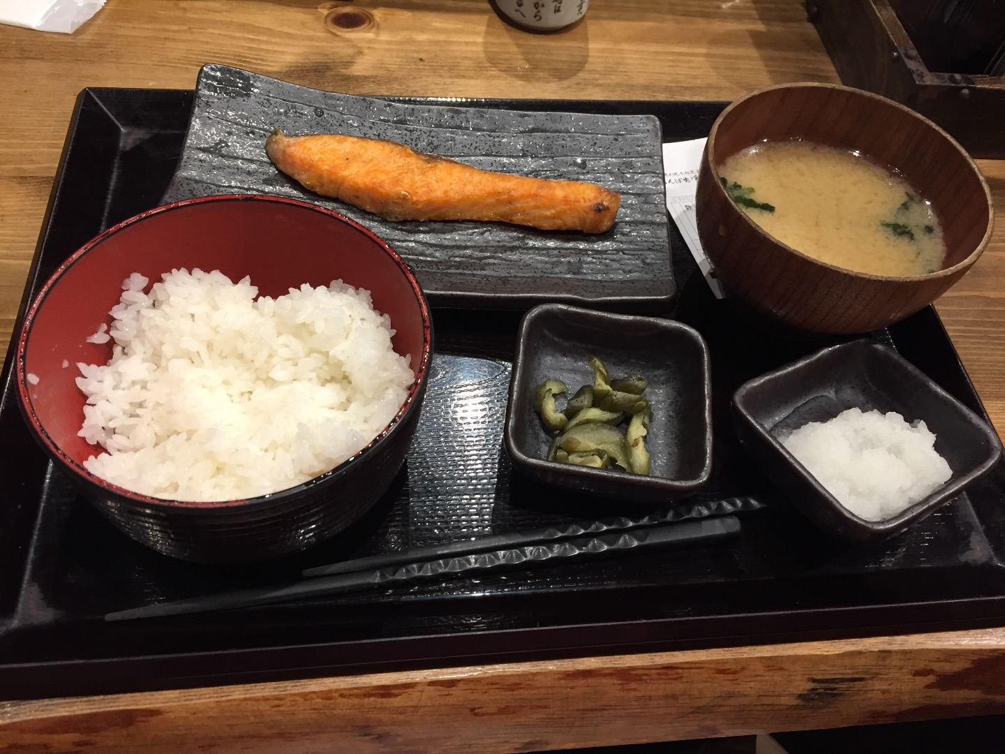 しんぱち食堂 田町店 コスパ良しの和食お魚モーニング 東京レストラン カフェ どこ行く