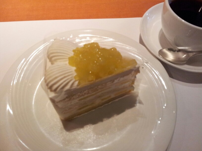 パティスリー Satsuki パティスリーサツキ ドキドキ スーパーメロンショートケーキを食す ホテルニューオータニ 東京レストラン カフェ どこ行く